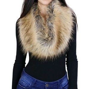 Faux Fur neck collar